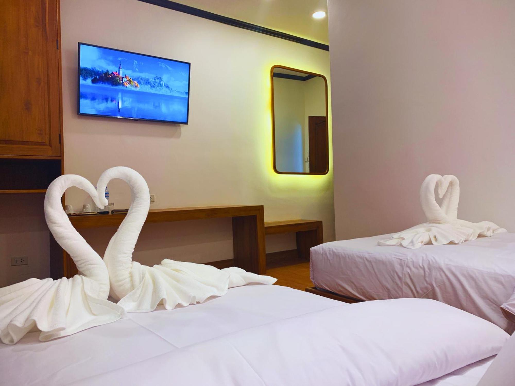 Oudomsin Vangvieng Hotel Vang Vieng Esterno foto